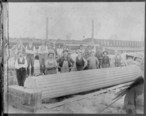 Beaver Dam workers c1890 14152012
